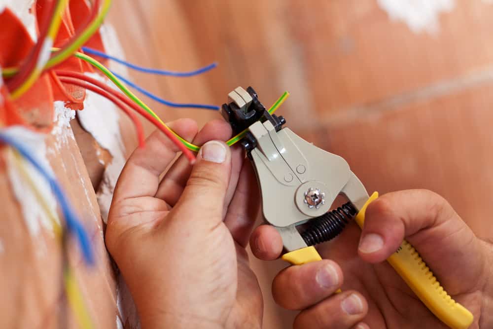 Just How to Improve Electrical Wiring in your house and also Conserve Cash